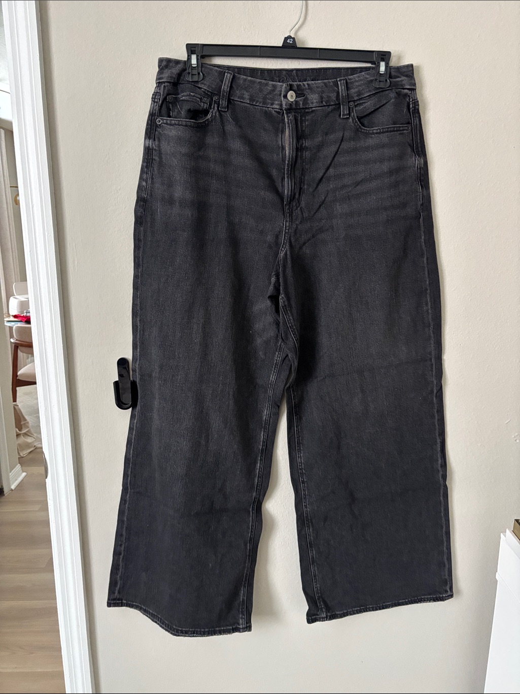 American Eagle Outfitters Black High-Rise Wide Leg Jeans
